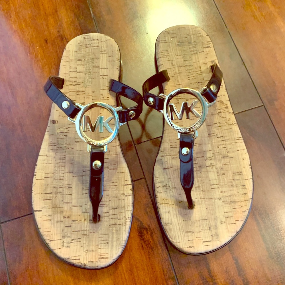 MICHAEL Michael Kors MK Charm Jelly Thong